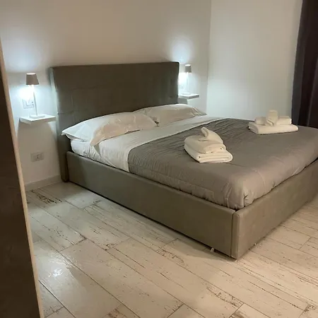 Maison Appartaments Гостевой дом Бари